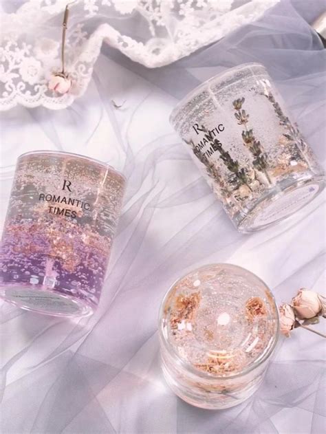 It's a beautiful springtime diy project using just dried flowers, a spoon, a flame and a candle. Dried Flower Candles Video | Diy candles homemade ...