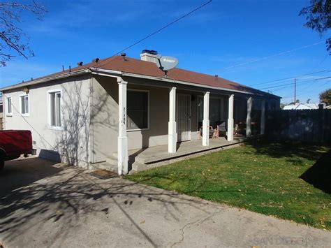 2828 Massachusetts Ave, Lemon Grove, CA 91945 | MLS ...