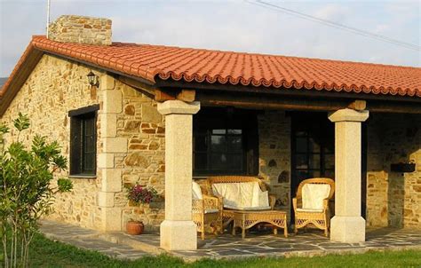 Casas llave en mano modernas en la zona norte de galicia. Construcciones Rústicas Gallegas | Porches de casas ...