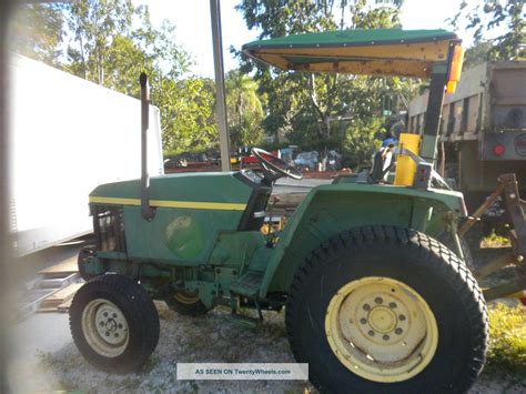 John Deere 870 Farm Tractor With Bush Hog