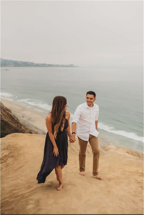 intimate san diego engagement session