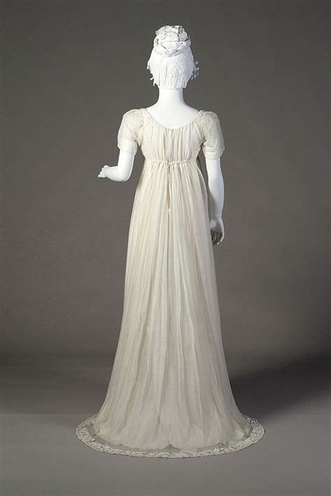 White Muslin Dress Ca 1804 Muslin Dress Victorian Era Dresses Dress