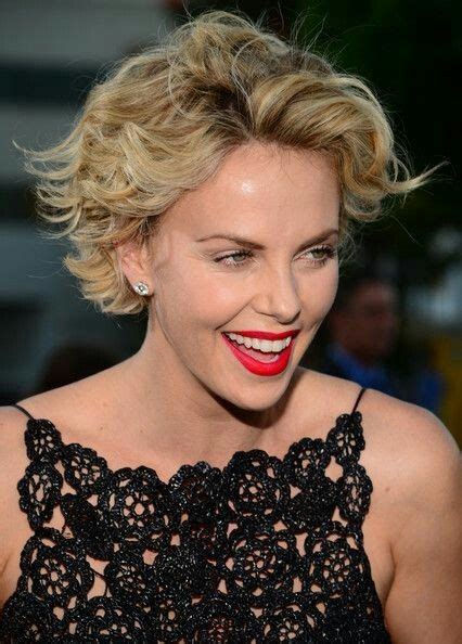 Pin By Yan Guo On Charlize Theron Charlize Theron Hair Short Curls