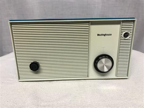 Westinghouse Vintage Retro Tube Radio With Iphone Or Bluetooth Input