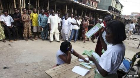 Nigerias President Faces Free Vote Challenge Bbc News