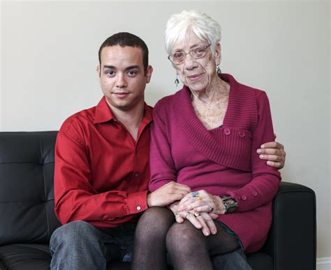 Age Doesn T Matter For This Couple A 31 Year Old Guy Dating A 91 Year Old Grandmother