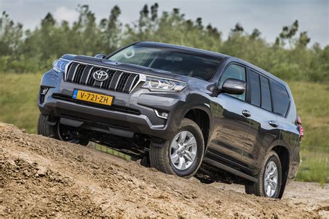 2021 toyota land cruiser heritage edition review and snow test. Nieuws: Toyota Land Cruiser nu als Challenger leverbaar ...