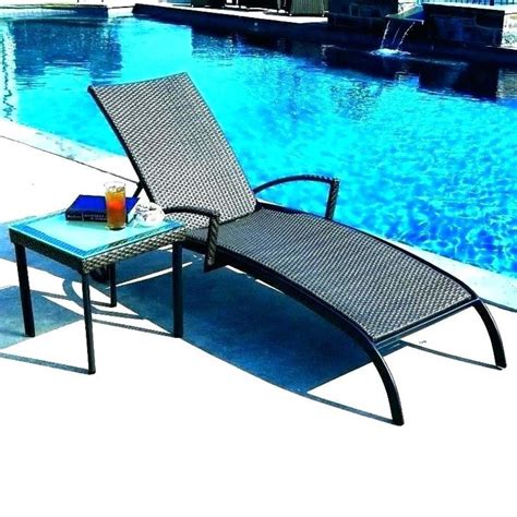 Best Pool Lounge Chairs | Pool lounge chairs, Pool lounge, Pool lounger