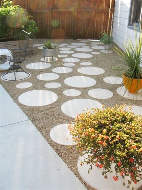 25 Cool Patio Floor Ideas For Outdoor 2022