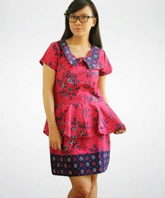 Dress batik, dress batik elegan, dress batik murah, dress batik online, dress batik panjang, dress batik pesta, dress batik solo, model dress batik elegan. 15+ Desain Dress Batik Pesta Model Terbaru