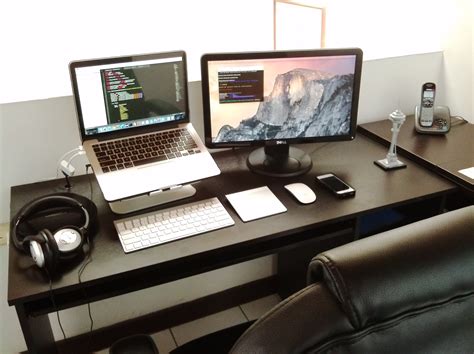 Revealed Tech - Latest Technology News Portal: Mac Setup: The Dual