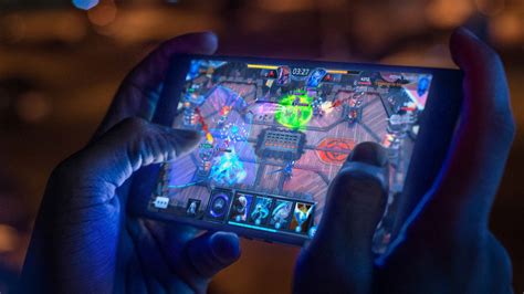 The razer phone 2 has finally arrived in malaysia and this is their first gaming smartphone to launch officially in our market. Razer Phone 2 Is Now Official: Features New Design, Vapor ...
