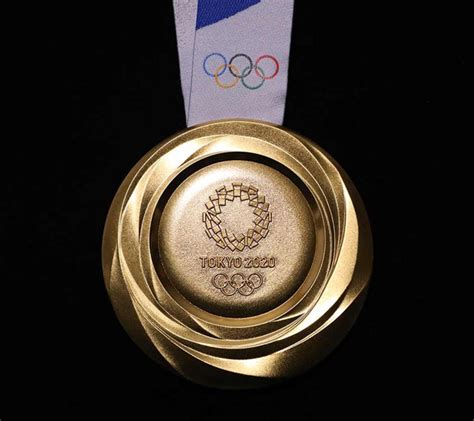 The medals will be made. Tokyo 2020 Olympic Medals Made from Recycled Electronic ...