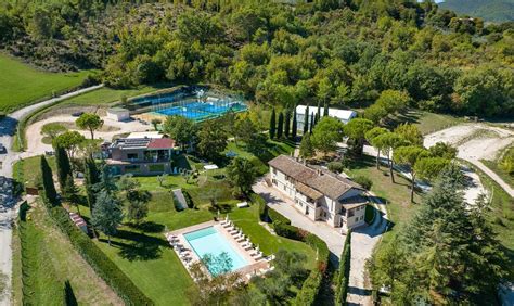 Spacious Villa With Pool And Padel Courts In Spoleto Umbria Italy For