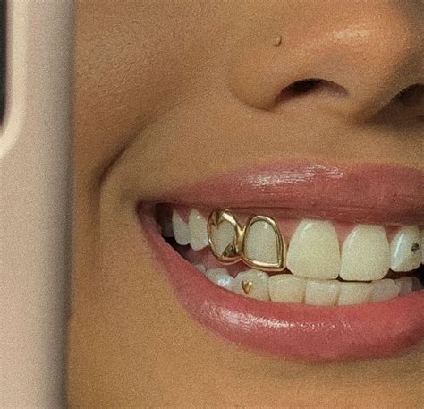 Pin By Emily On Body In 2020 Teeth Jewelry Grillz Tooth Gem