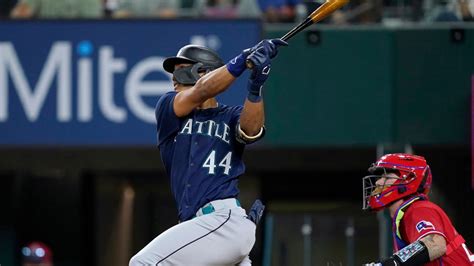 Julio Rodriguez Returns To Lineup Mariners Beat Rangers