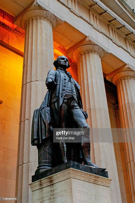 George Washington Statue Federal Hall Nyc High Res Stock Photo Getty