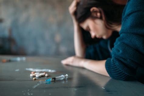 5 Tips For Spotting Addiction In A Loved One Hickey Solution