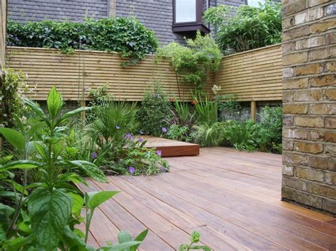Pin By Tony Johnson On Small Garden Inspiration Urban Garden Design