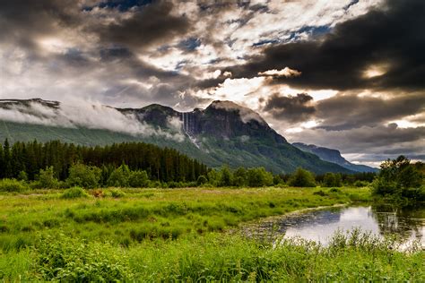 Valley Hemsedal Norway Mountains Trees River Landscape Wallpaper