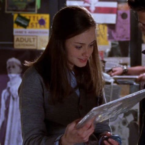 Rory Gilmore Gilmore Girls Chilton Feeling Lonely Most Beautiful