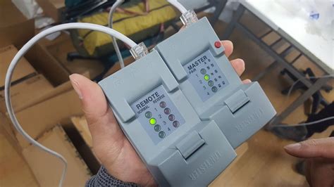 랜 테스터기 lan tester 와 랜선 제작 공구입니다