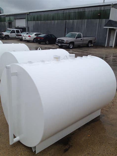 Item A8196 550 Gallon Farm Skid Fuel Tanks 2 Available