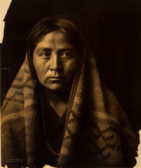 historic-photos-of-native-americans-native-american-women,-native-american-photos,-native