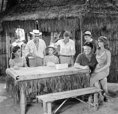 Gilligans Island Why Werent Dawn Wells And Russell Johnson