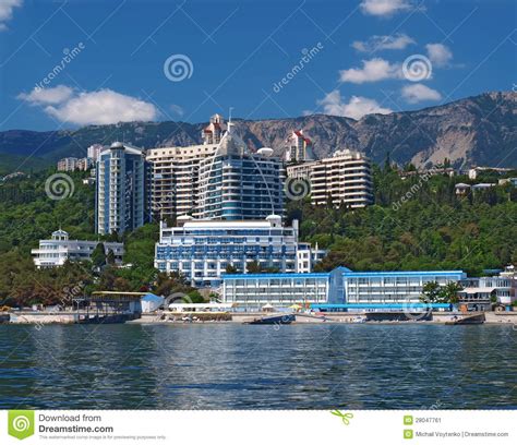Nuevos Edificios De Yalta Crimea Ucrania Imagen De Archivo Imagen