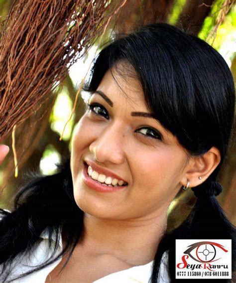 Hot And Fast Gallery Popular Actress Nehara Peiris Hot Photo