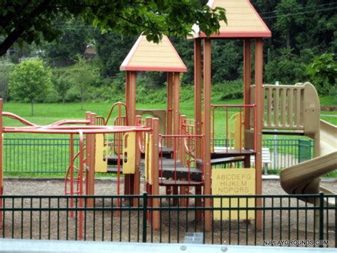 Crescent Field Dover Nj Playground Your Complete Guide To Nj Playgrounds