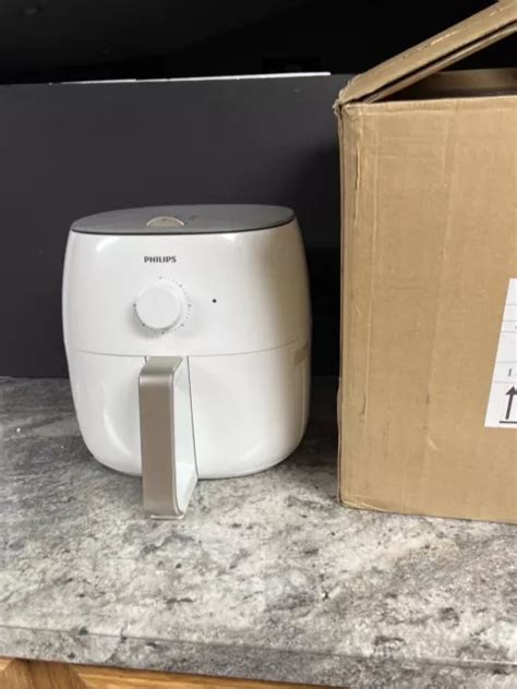 PHILIPS PREMIUM AIRFRYER XXL With Fat Removal Technology HD9630 RARE