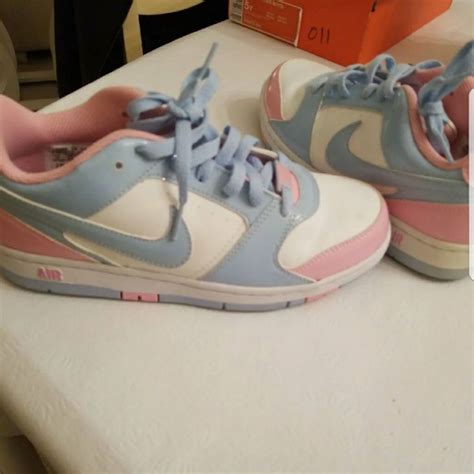Nike Shoes Womens Size 7 Nike Baby Blue And Pink Sneakers Color