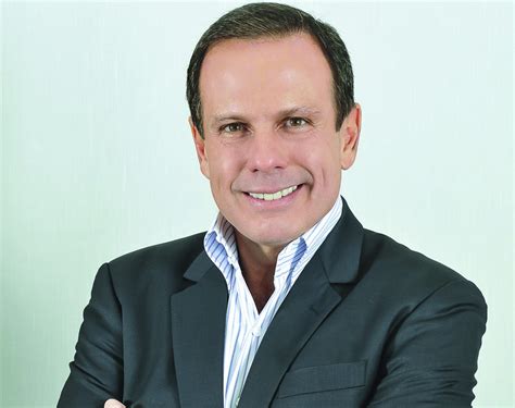 I am joão dória web developer. João Doria desiste de entrevista para falar de Educação