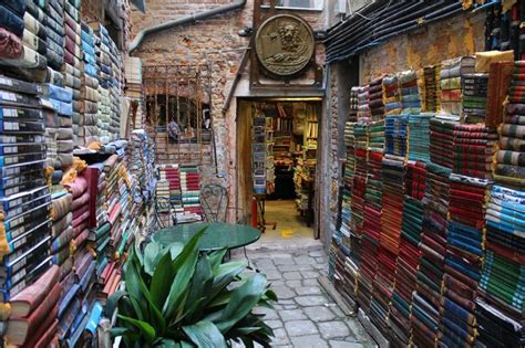 15 Of The Most Unbelievably Beautiful Bookstore In The World