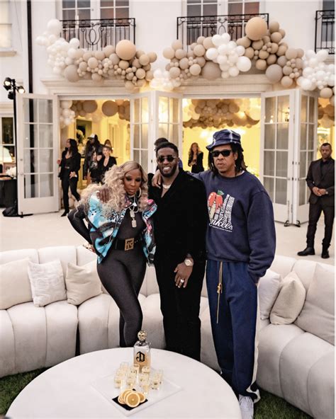 Iconic Jay Z Mary J Blige And More Attend Diddys Lavish Birthday