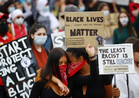 Follow rt for the news on this and other incidents happened in the us, which caused unrest and led to a number of protests by black lives matter and. Black Lives Matter, l'attivista: "Vi spiego perché il ...
