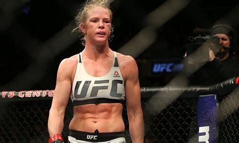 Holly Holm Returns To 135 Pounds Meets Bethe Correia In Ufc Fight