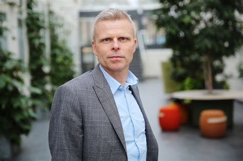 Nordnet was founded in 1996, becoming the first internet broker in sweden, and has expanded since to provide other saving and investment services. Bjørn Erik Sættem - Nordnet 9.jpg