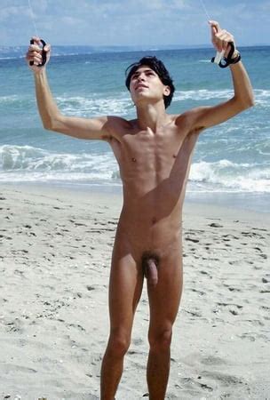 Male Nude Beach Pics Free Porn