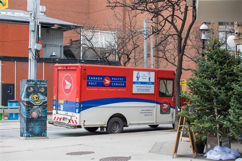 7 Things Postal Workers In Toronto Wish You Knew
