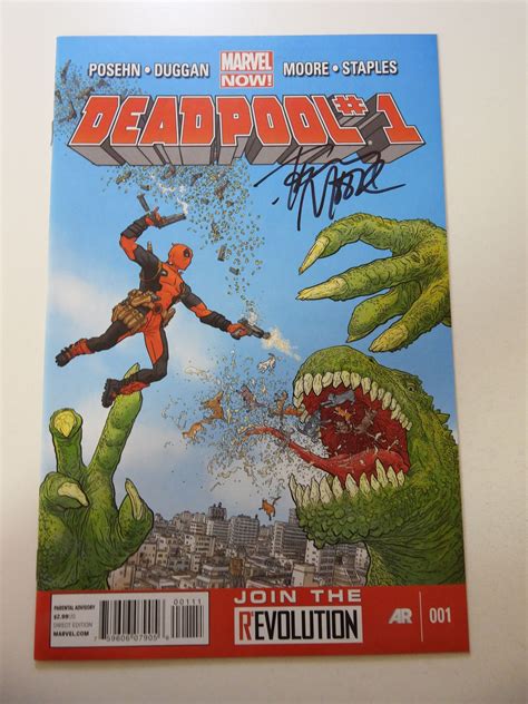 Deadpool 1 2013 Signed No Cert Vf Condition Comic Books Modern