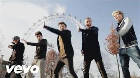 One direction one way or another минус. Video - One Direction - One Way Or Another (Teenage Kicks ...
