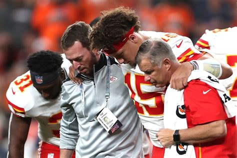 Updated odds, prop bets for bills vs. Chiefs' Patrick Mahomes injured against Broncos; out for the game - Arrowhead Pride