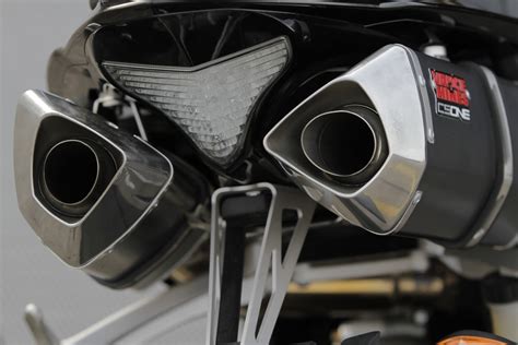 Possibly the most intriguing thing to be churned out of the rumor mill is that triumph likely intends to go racing. Vance & Hines CS One Slip-On Exhaust - Sportbikes.net