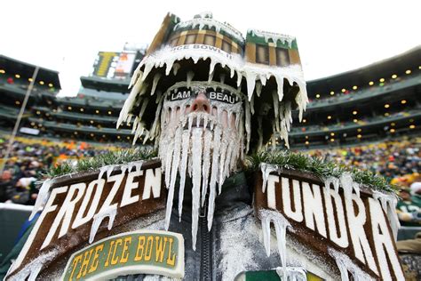 Nfl Playoffs Weather Is Snow Rain Expected In Green Bay Baltimore