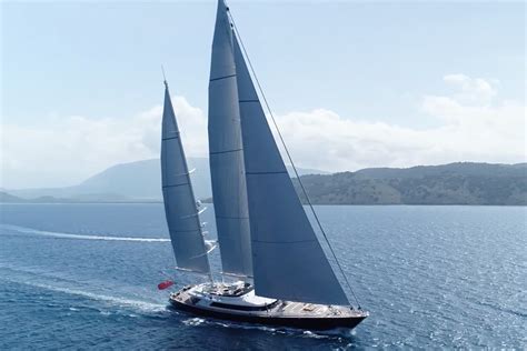 Below Deck Sailing Yacht Bravo Tv Official Site