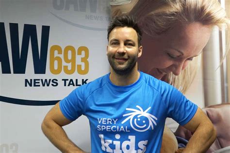 Hes Done It Jimmy Bartel Clocks Up 100km On The Treadmill For Very