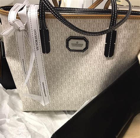 Bolsa Victor Hugo Original Nova